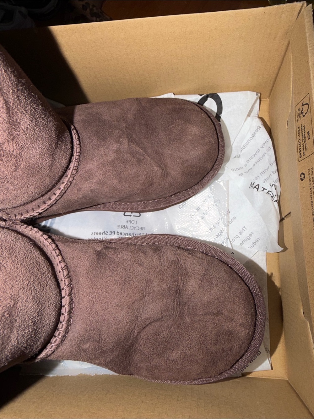 UGG kids Brown Short Suede Boots